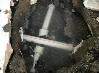 渝水阳台漏水维修公司为您分享楼上楼下漏水怎么处理